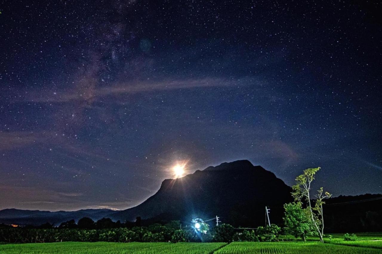 Hotel Krathom Doi Luang Chiang Dao Exteriér fotografie